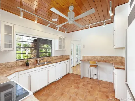 545 Alminar Avenue Coral Gables FL 33146