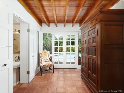 545 Alminar Avenue Coral Gables FL 33146