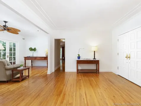545 Alminar Avenue Coral Gables FL 33146