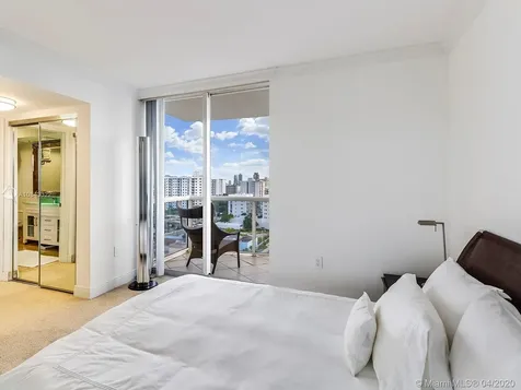 1800 Sunset Harbour Drive Miami Beach FL 33139