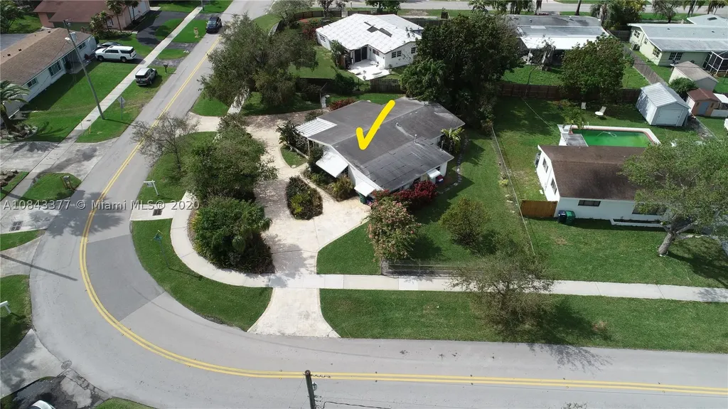 9875 Sterling Drive Cutler Bay FL 33157