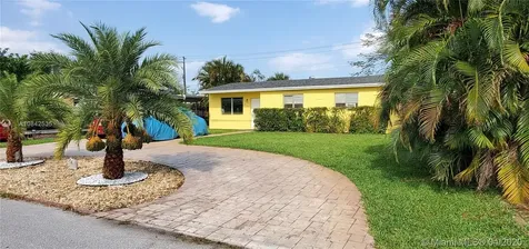 2231 N 61st Avenue Hollywood FL 33024