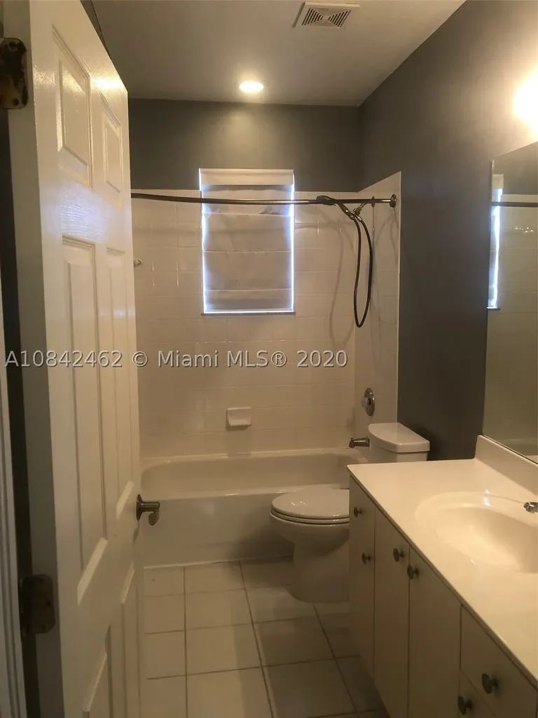 1460 SE 18th Terrace Homestead FL 33035