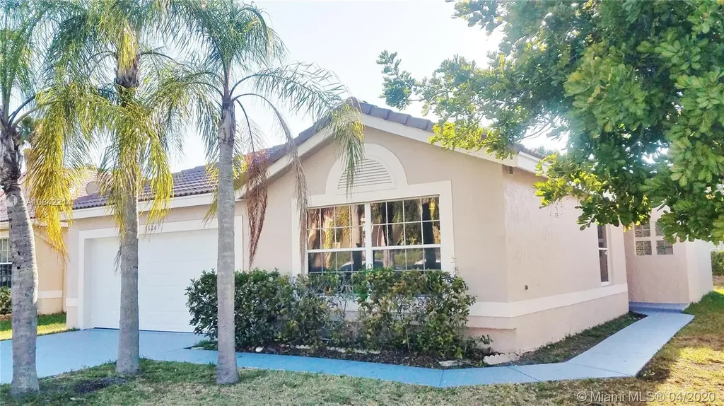 520 SW 181st Way Pembroke Pines FL 33029