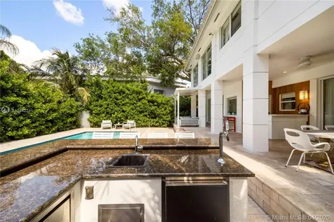 1723 Tigertail Avenue Miami FL 33133