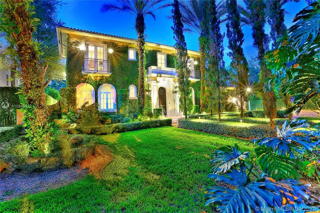 1161 Tiara Court Coral Gables FL 33134