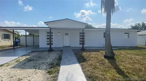 19401 NW 48th Court Miami Gardens FL 33055