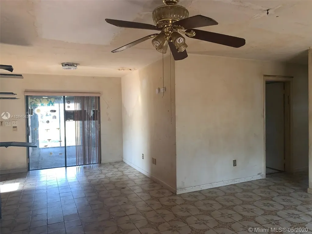 4361 NW 195th Street Miami Gardens FL 33055