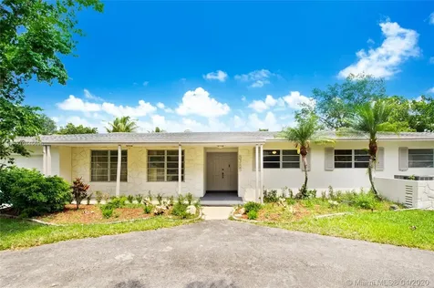 8385 SW 91st Street Miami FL 33156
