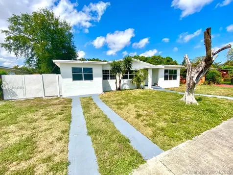 165 NE 129th Street North Miami FL 33161