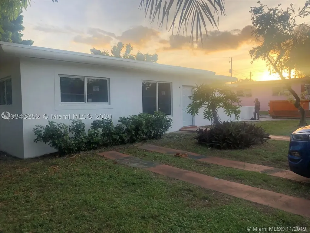 1320 NE 118th Street Miami FL 33161