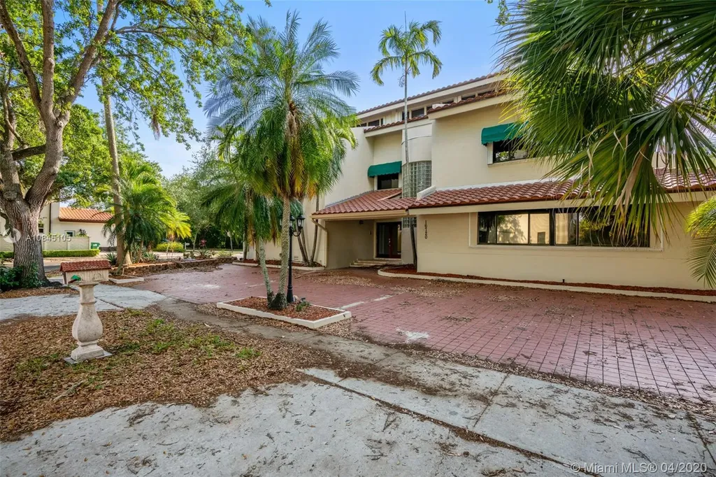 16720 NW 78th Place Miami Lakes FL 33016