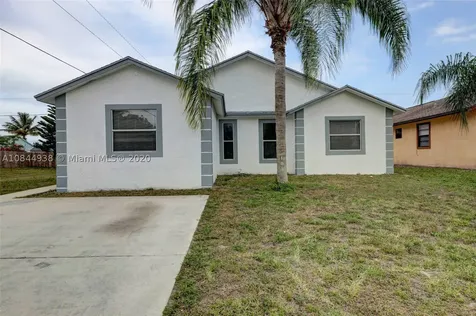 5843 SE Wilsie Drive Stuart FL 34997