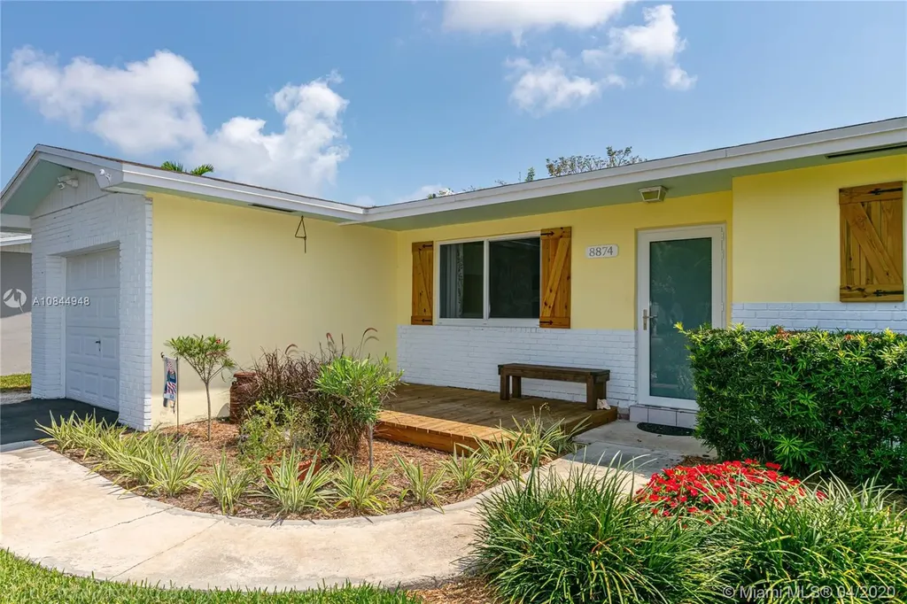 8874 SW 196th Terrace Cutler Bay FL 33157