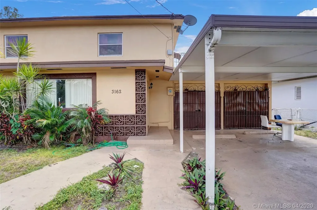 3162 NW 47th Street Miami FL 33142