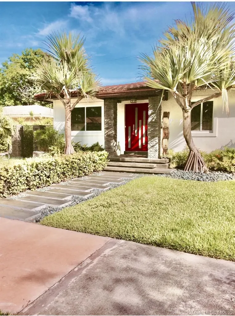 4927 Riviera Drive Coral Gables FL 33146