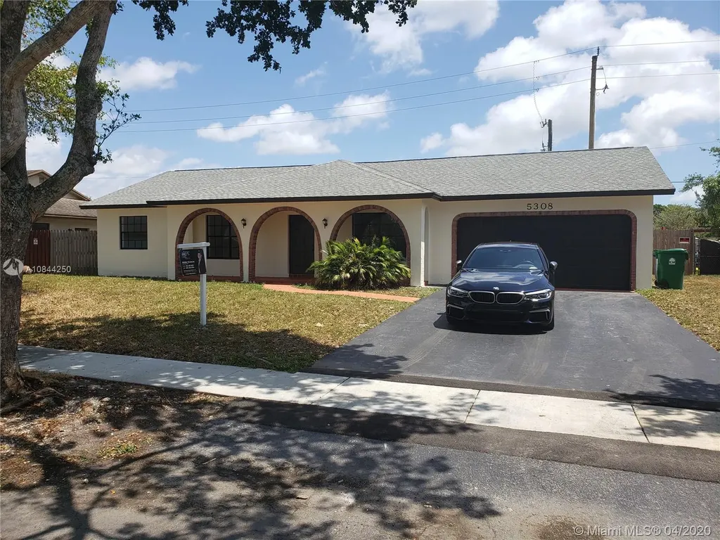 5308 SW 86th Avenue Cooper City FL 33328