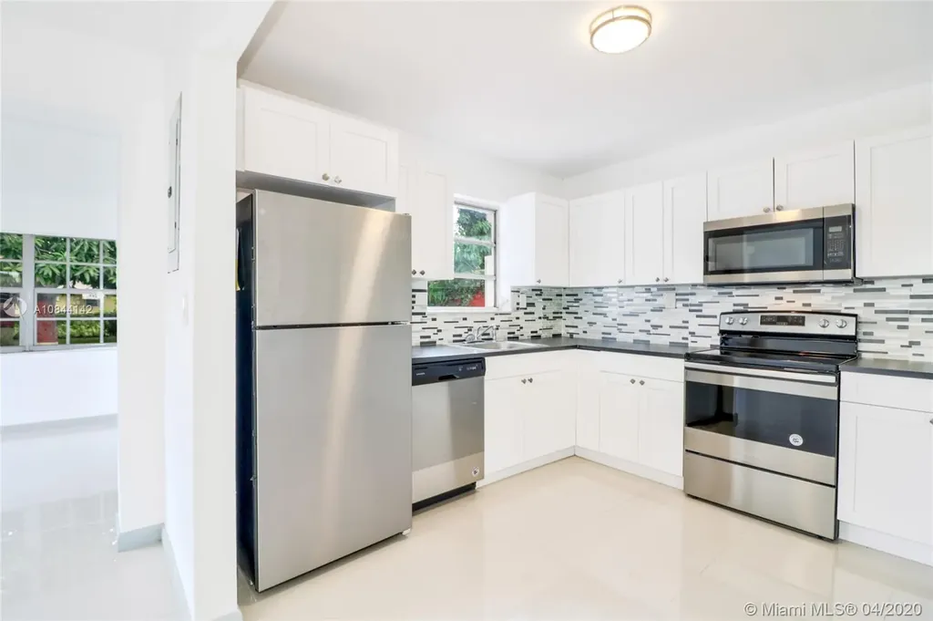 2444 Wiley Street Hollywood FL 33020