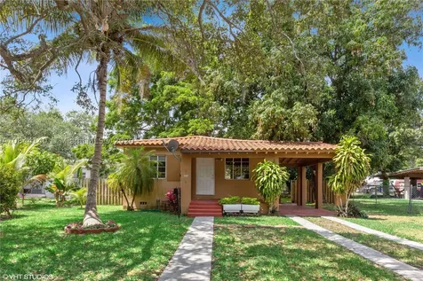 620 La Villa Drive Miami Springs FL 33166