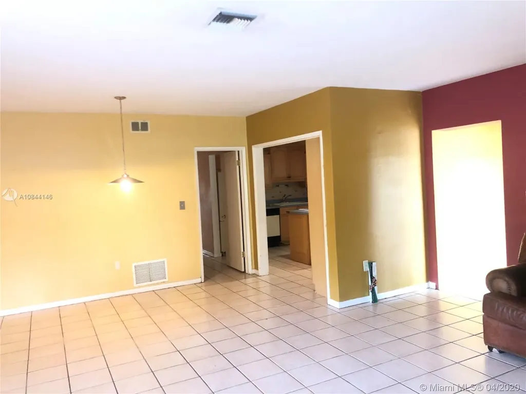 9450 SW 180th Street Palmetto Bay FL 33157