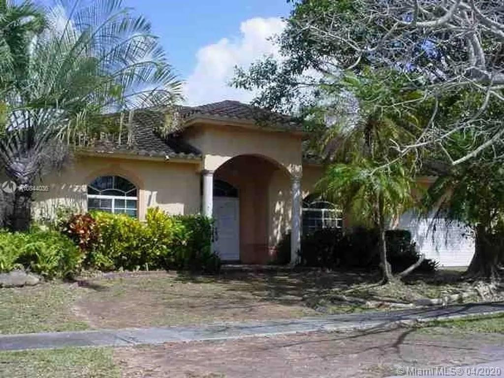 9201 SW 67th Street Miami FL 33173