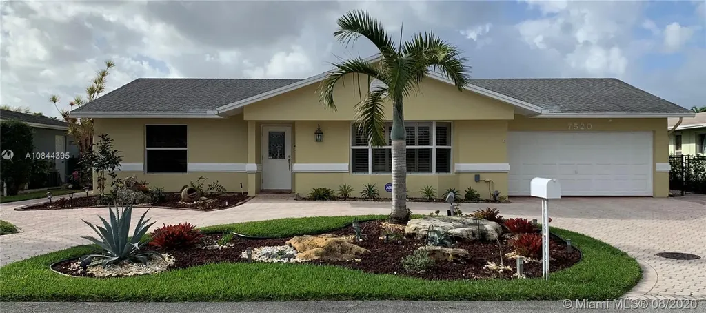 7520 SW 42nd Court Davie FL 33314
