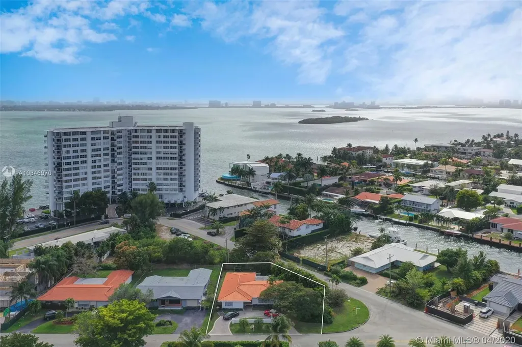 2170 NE 120th Street North Miami FL 33181