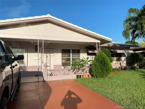 6004 NW 67th Terrace Tamarac FL 33321