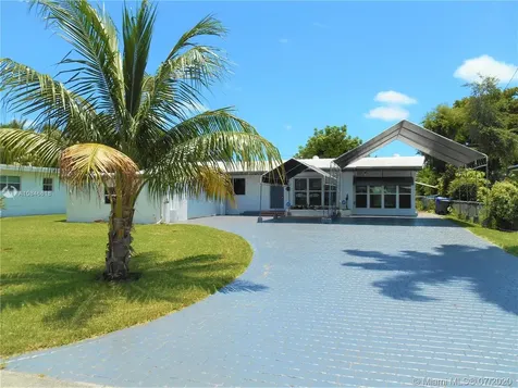 3210 Van Buren Street Hollywood FL 33021