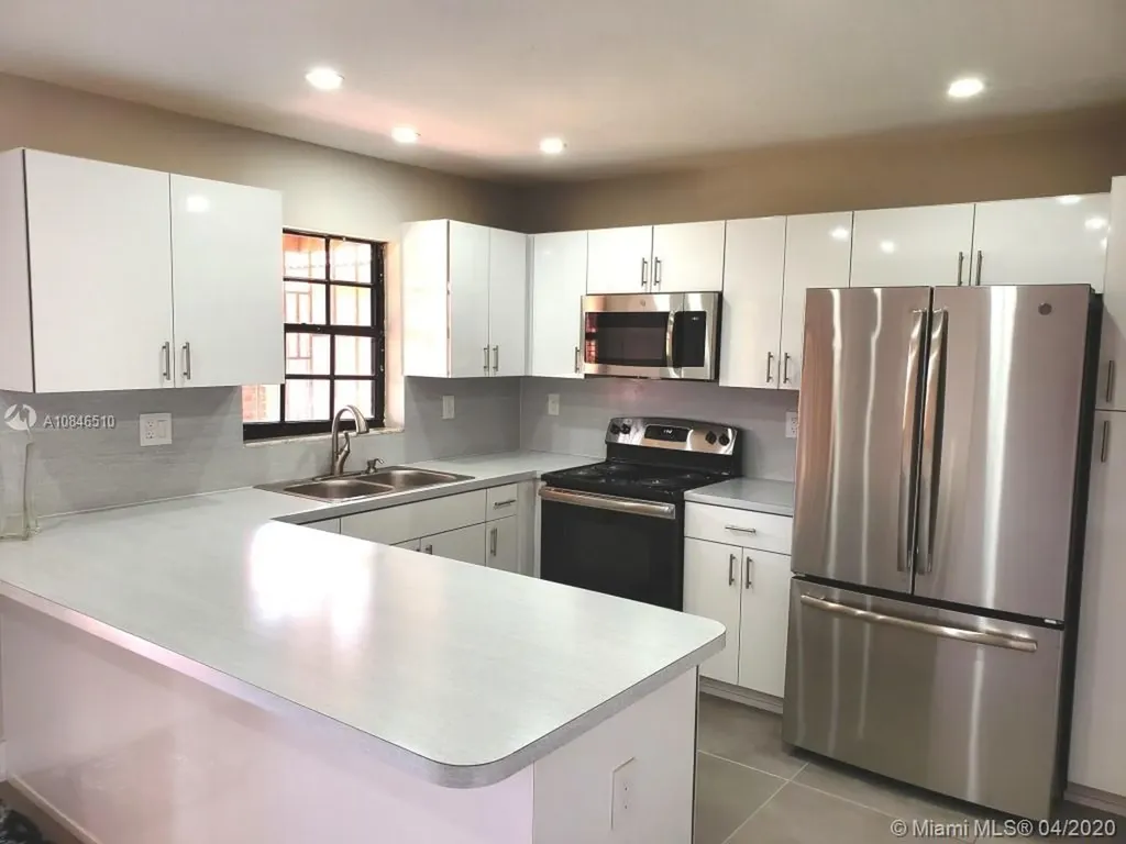 5881 SW 148th Avenue Miami FL 33193