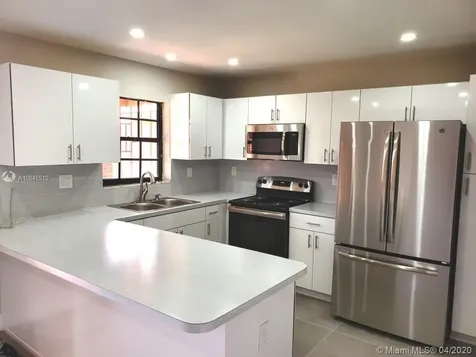 5881 SW 148th Avenue Miami FL 33193