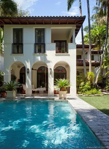 3605 Solana Road Miami FL 33133