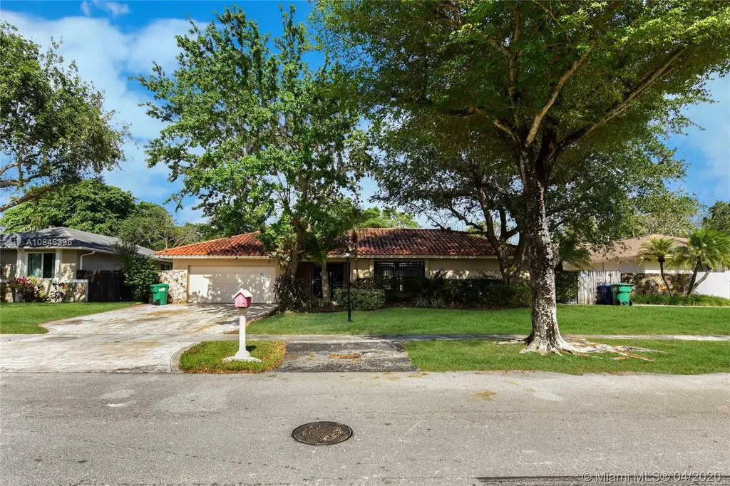 9715 SW 114th Court Miami FL 33176