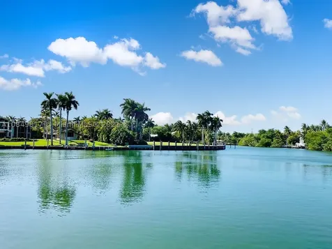 650 Casuarina Concourse Coral Gables FL 33143