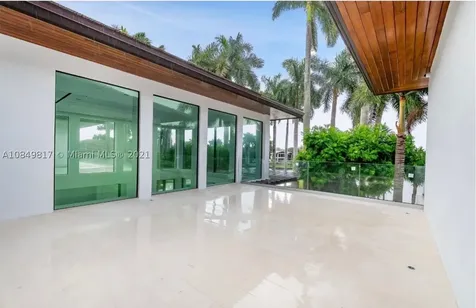 650 Casuarina Concourse Coral Gables FL 33143