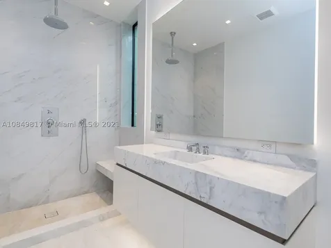 650 Casuarina Concourse Coral Gables FL 33143