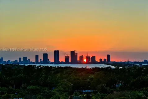3315 Collins Avenue Miami Beach FL 33140