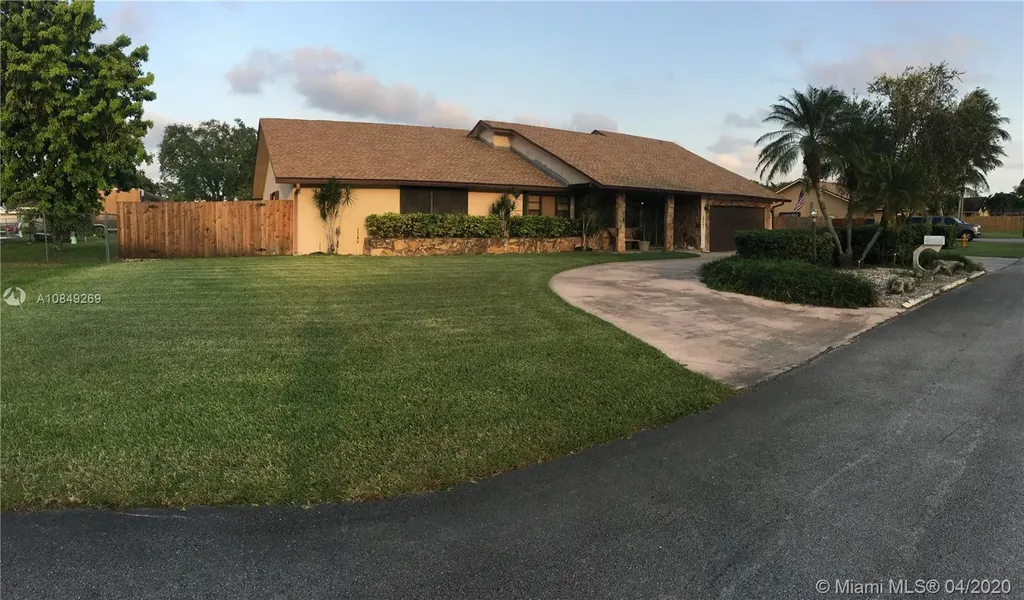 28461 SW 163rd Avenue Homestead FL 33033