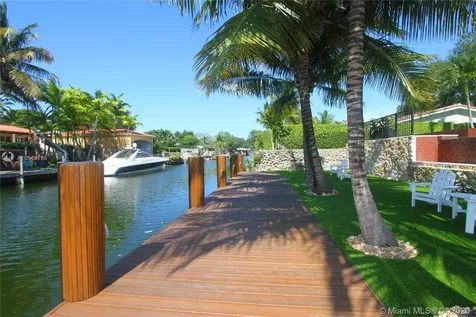 1141 S Alhambra Circle Coral Gables FL 33146