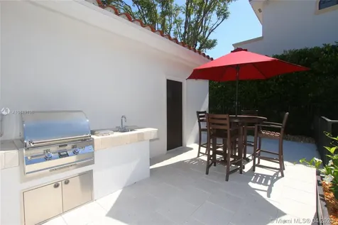 1141 S Alhambra Circle Coral Gables FL 33146