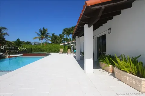 1141 S Alhambra Circle Coral Gables FL 33146