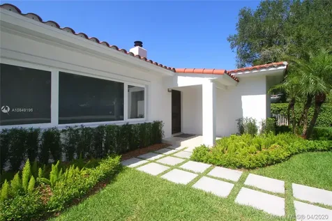 1141 S Alhambra Circle Coral Gables FL 33146