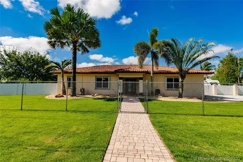 18500 SW 266th Street Homestead FL 33031