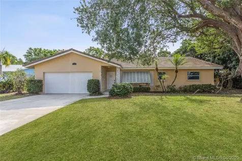 498 E Conference Drive Boca Raton FL 33486