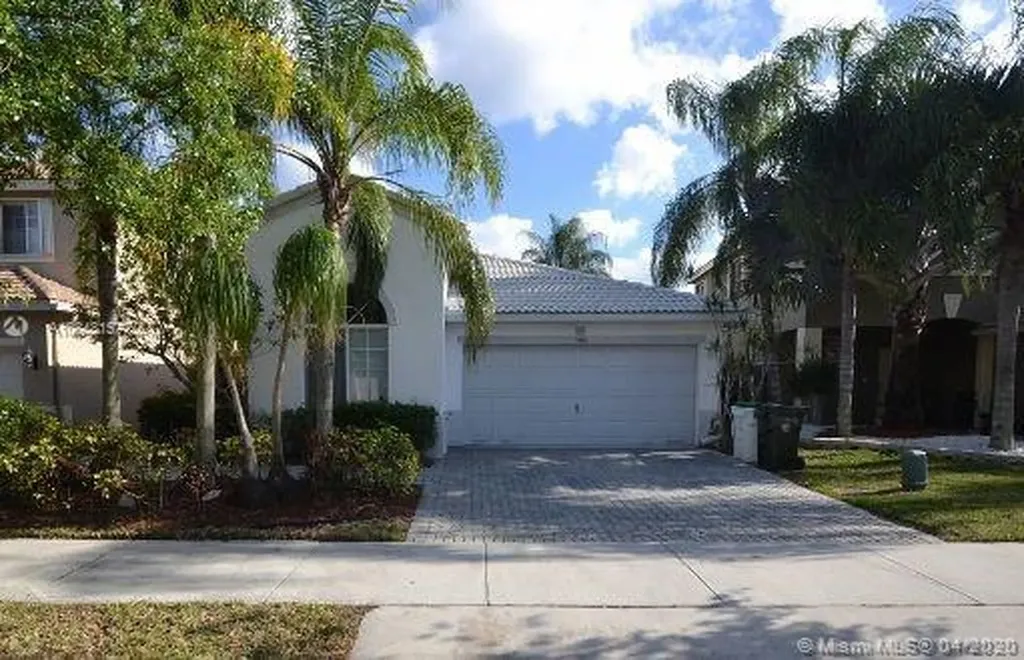 5136 Heron Place Coconut Creek FL 33073
