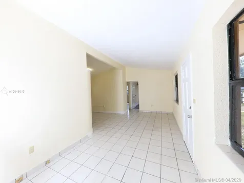 2025 NW 93rd Terrace Miami FL 33147