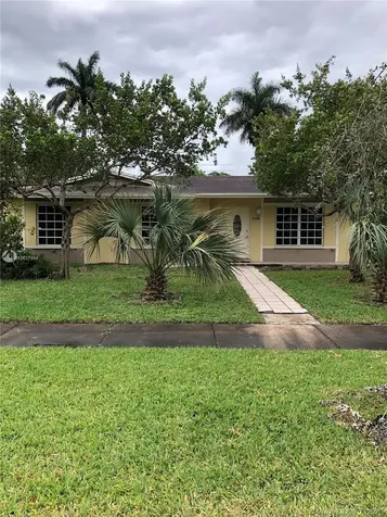 9360 SW 183rd Terrace Palmetto Bay FL 33157