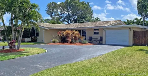 2010 NE 31st Court Lighthouse Point FL 33064