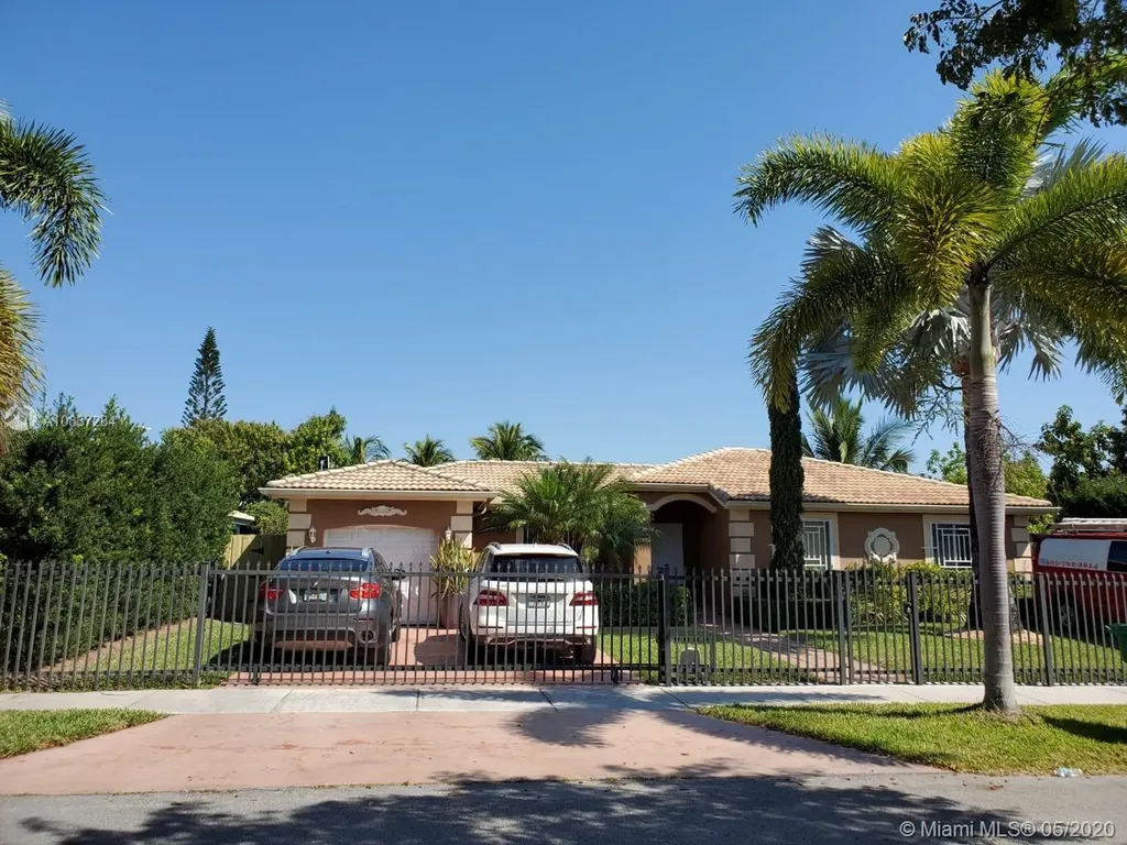 12413 SW 220th Street Miami FL 33170