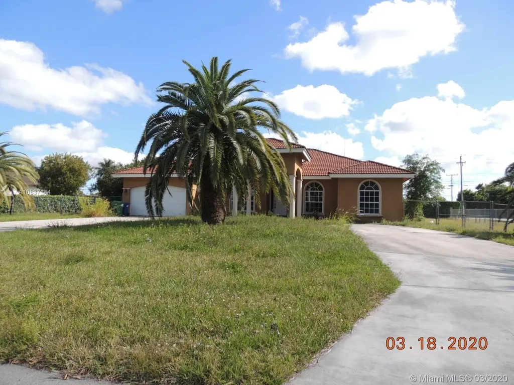 17164 SW 215th Terrace Miami FL 33187